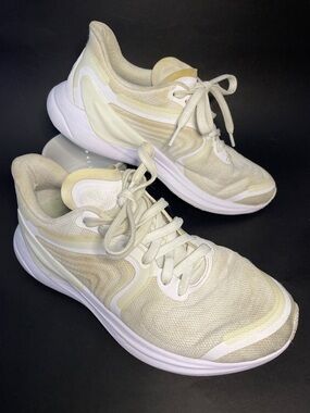 LULULEMON Blissfeel Run 2 Women’s Athletic White/Light Vapor Colour Running Shoe